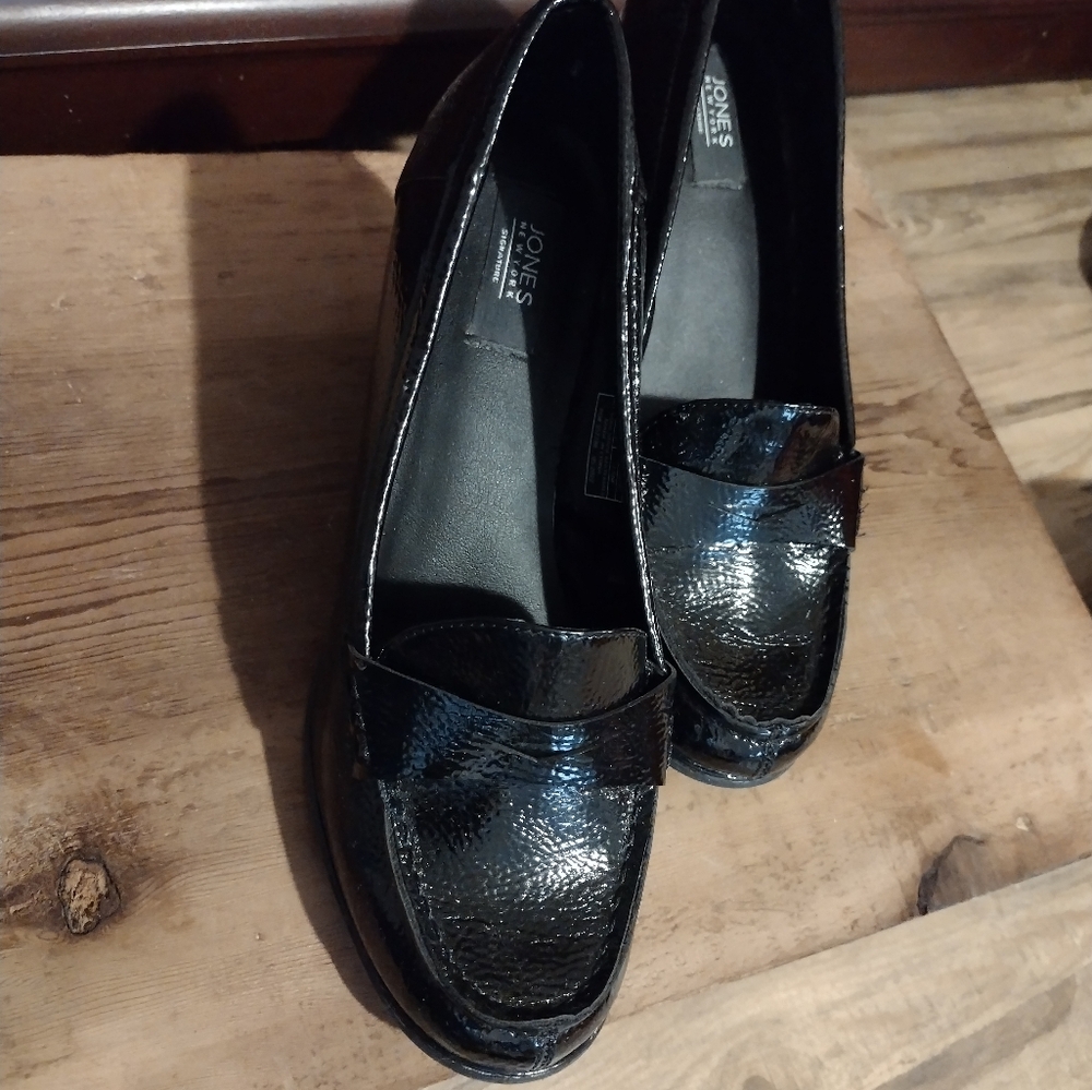 Jones New York heel loafer business casual faux leather shoes size 7.5